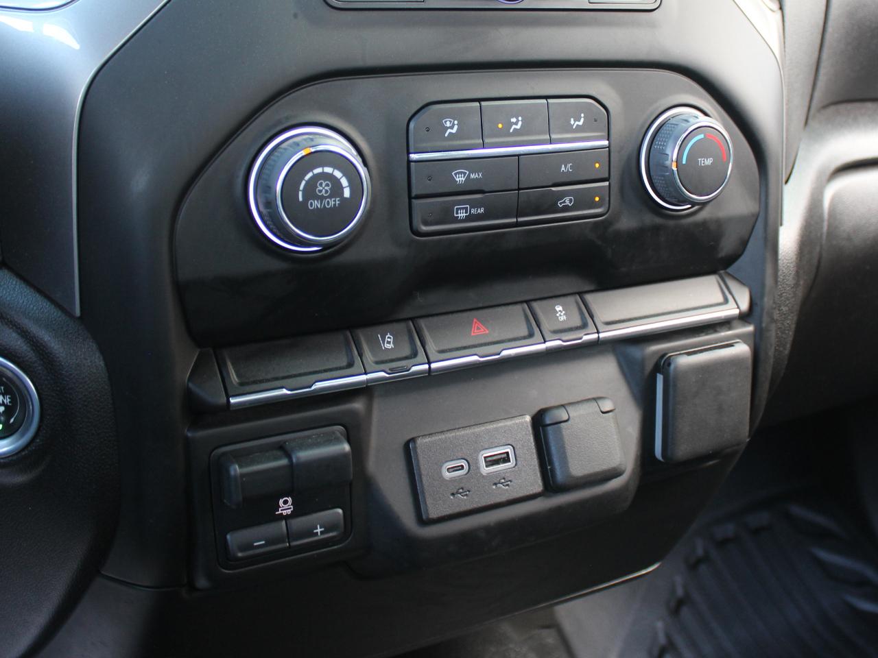 Chevrolet Silverado 3500HD Work Truck Crew Cab Long Box 4WD 2024