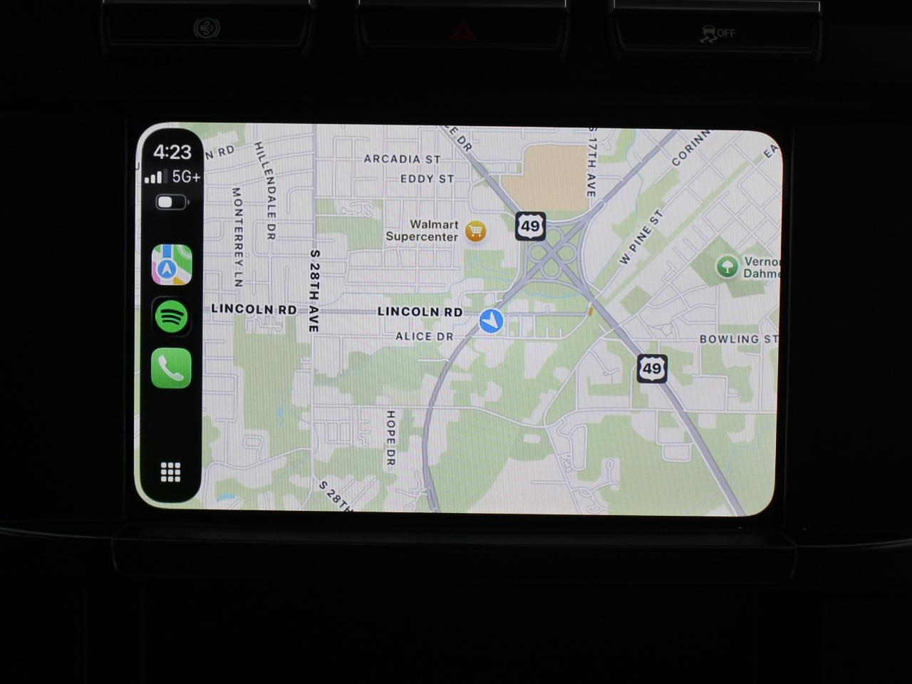 Ford F-450 SD Crew Cab DRW 4WD 2024