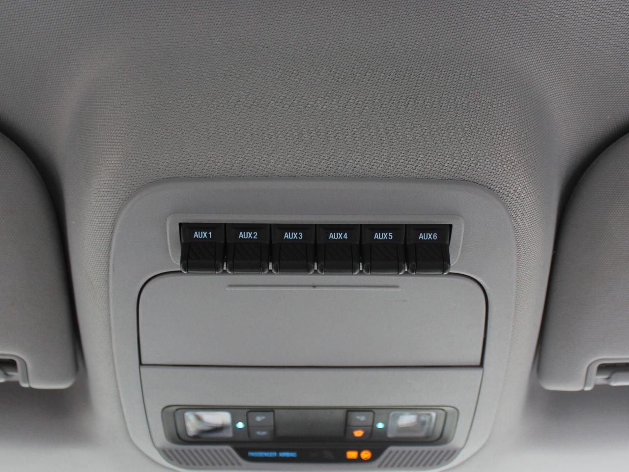 Ford F-450 SD Crew Cab DRW 4WD 2024