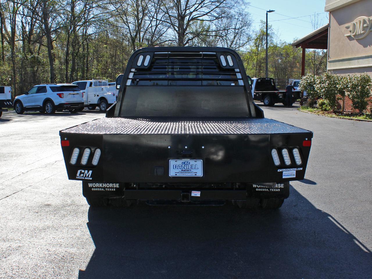 Ford F-350 SD XL Crew Cab Long Bed DRW 4WD 2025