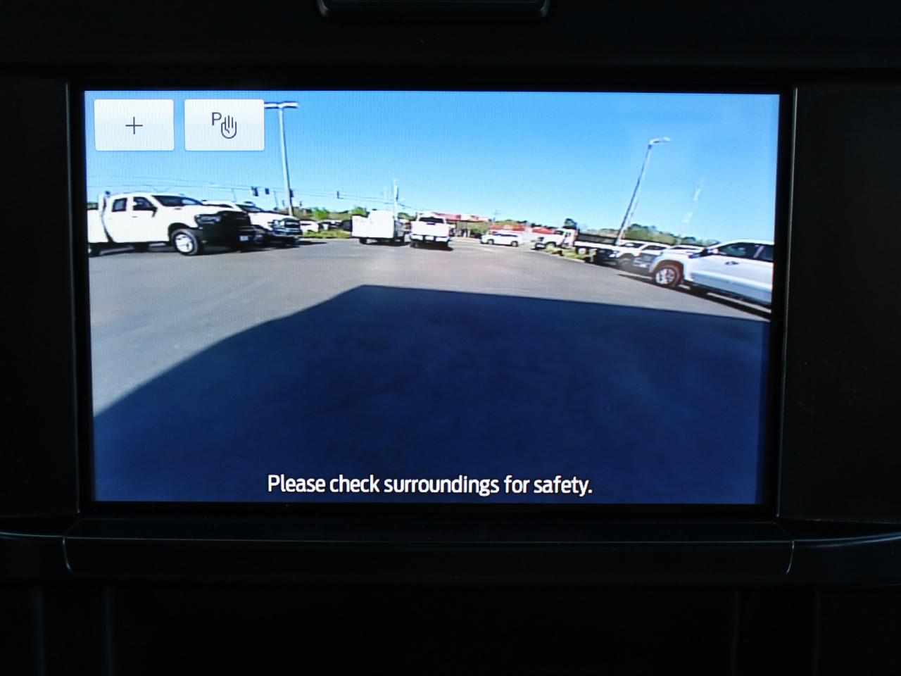 Ford F-350 SD XL Crew Cab Long Bed DRW 4WD 2025