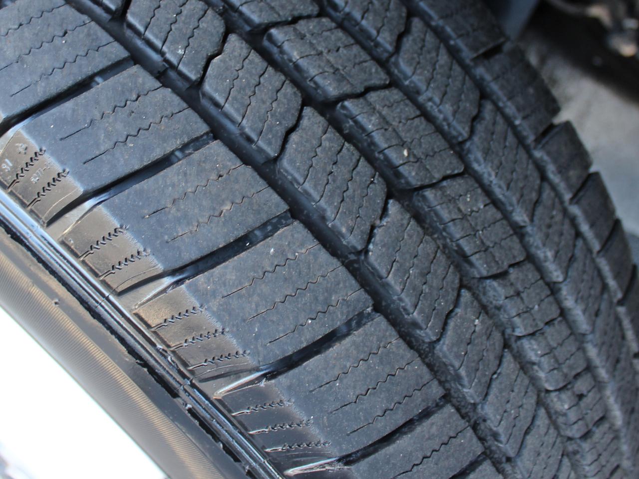 Ford F-350 SD XL Crew Cab Long Bed DRW 4WD 2025