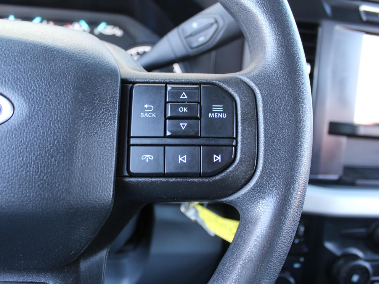 Ford F-350 SD XL Crew Cab Long Bed DRW 4WD 2024