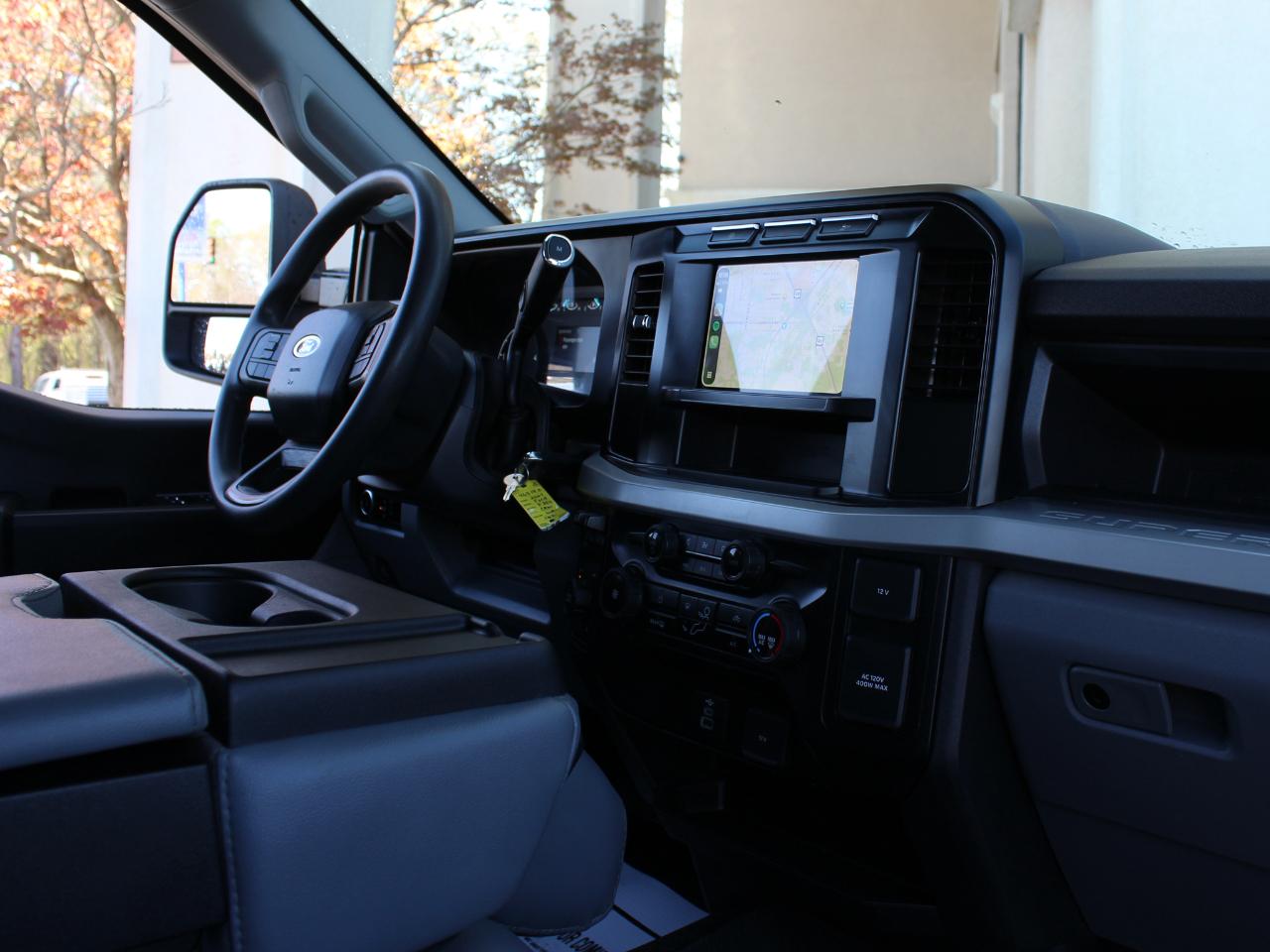 Ford F-350 SD XL Crew Cab Long Bed DRW 4WD 2024