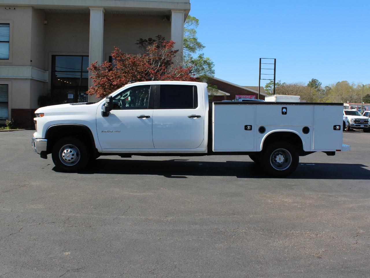 Chevrolet Silverado 3500HD Work Truck Crew Cab Long Box 2WD 2024