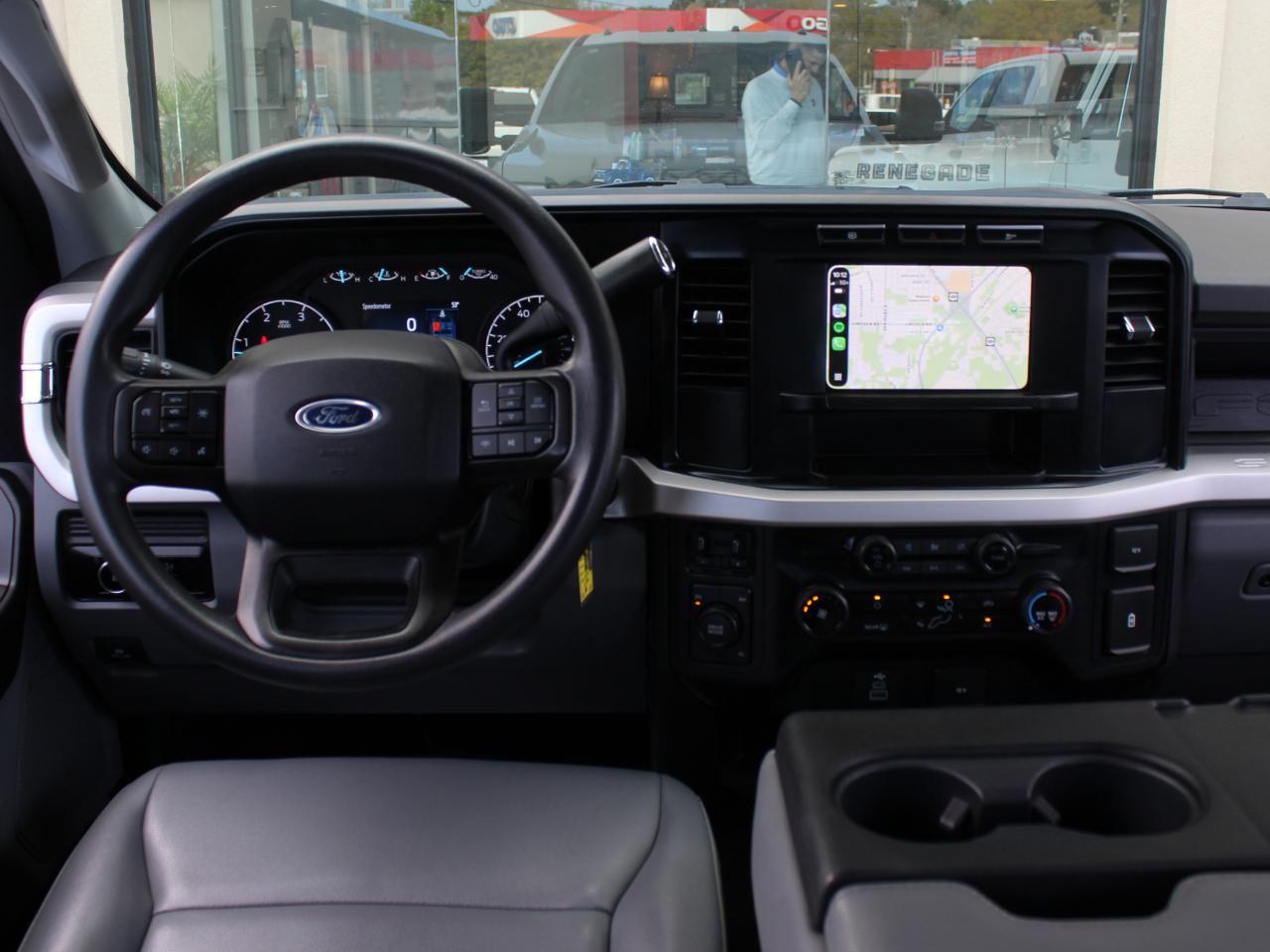 Ford F-350 SD XL Crew Cab Long Bed DRW 4WD 2024