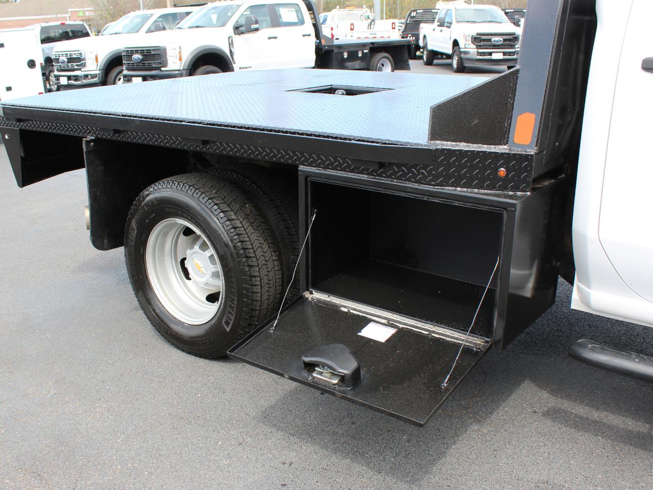 Chevrolet Silverado 3500HD Work Truck Crew Cab Long Box 4WD 2024