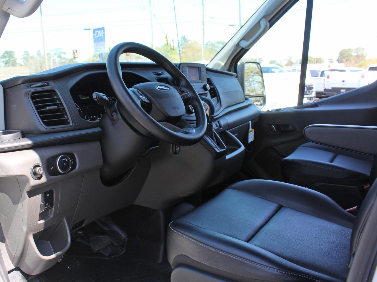 Ford Transit T-350 2024