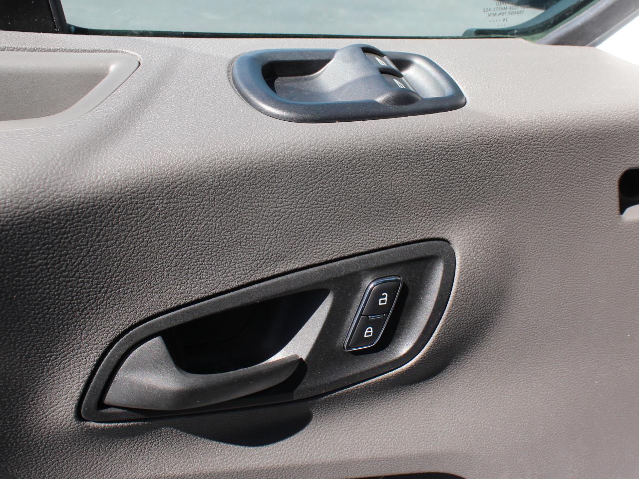 Ford Transit T-350 2024