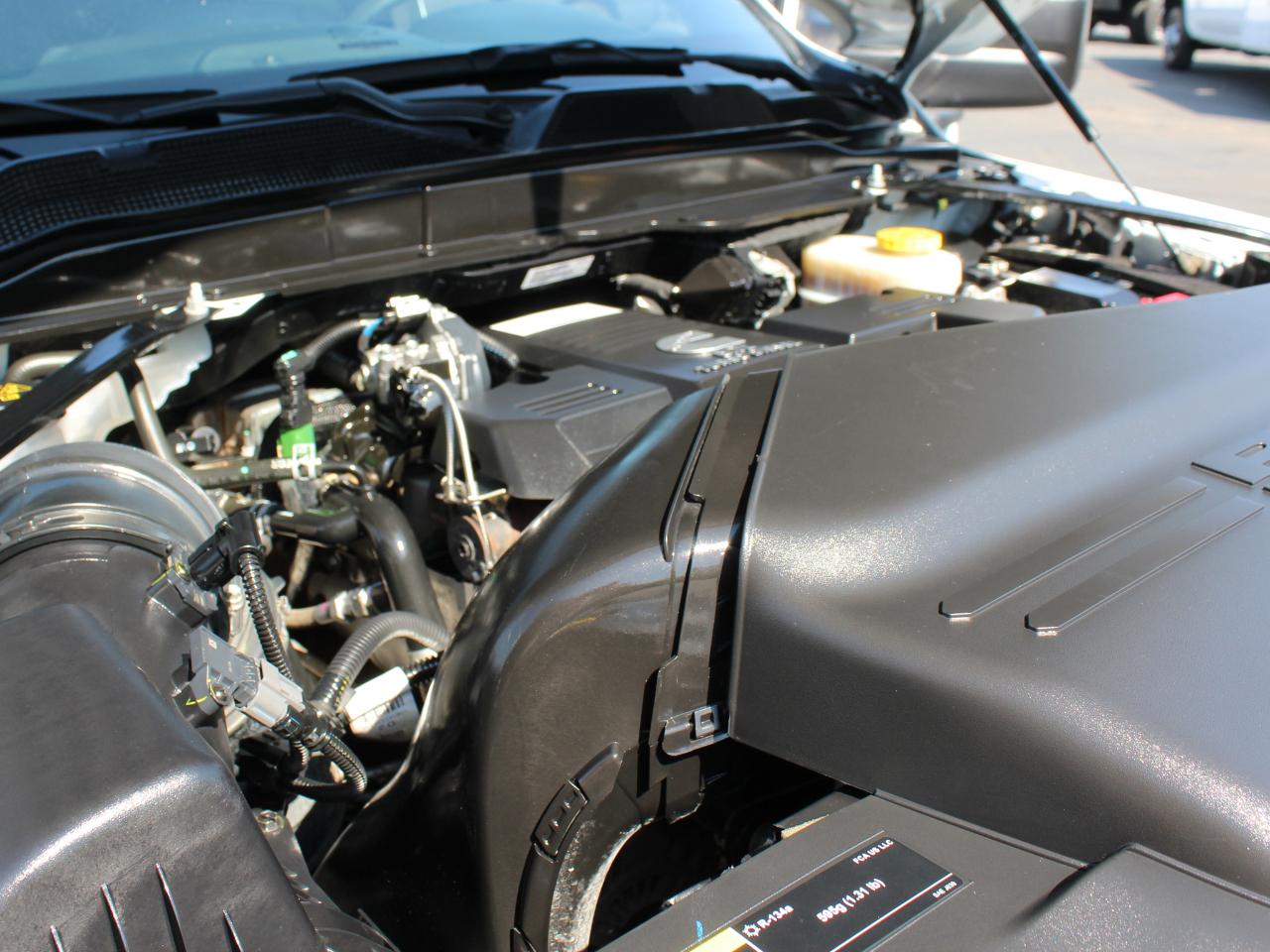 RAM 2500 Tradesman Crew Cab LWB 4WD 2024