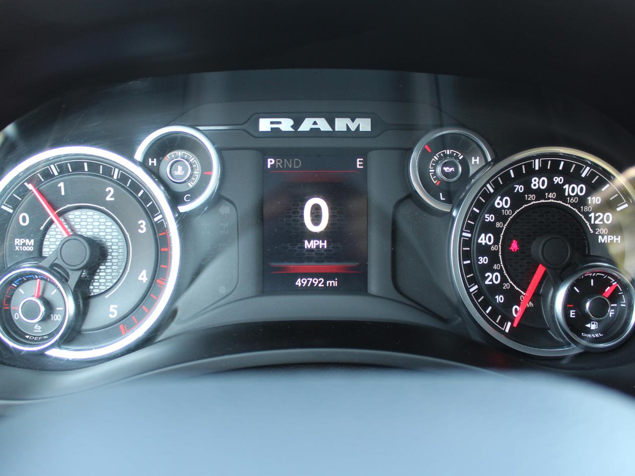 RAM 2500 Tradesman Crew Cab LWB 4WD 2024