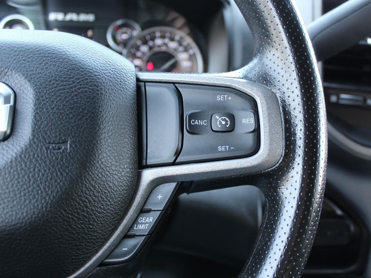 RAM 2500 Tradesman Crew Cab LWB 4WD 2024