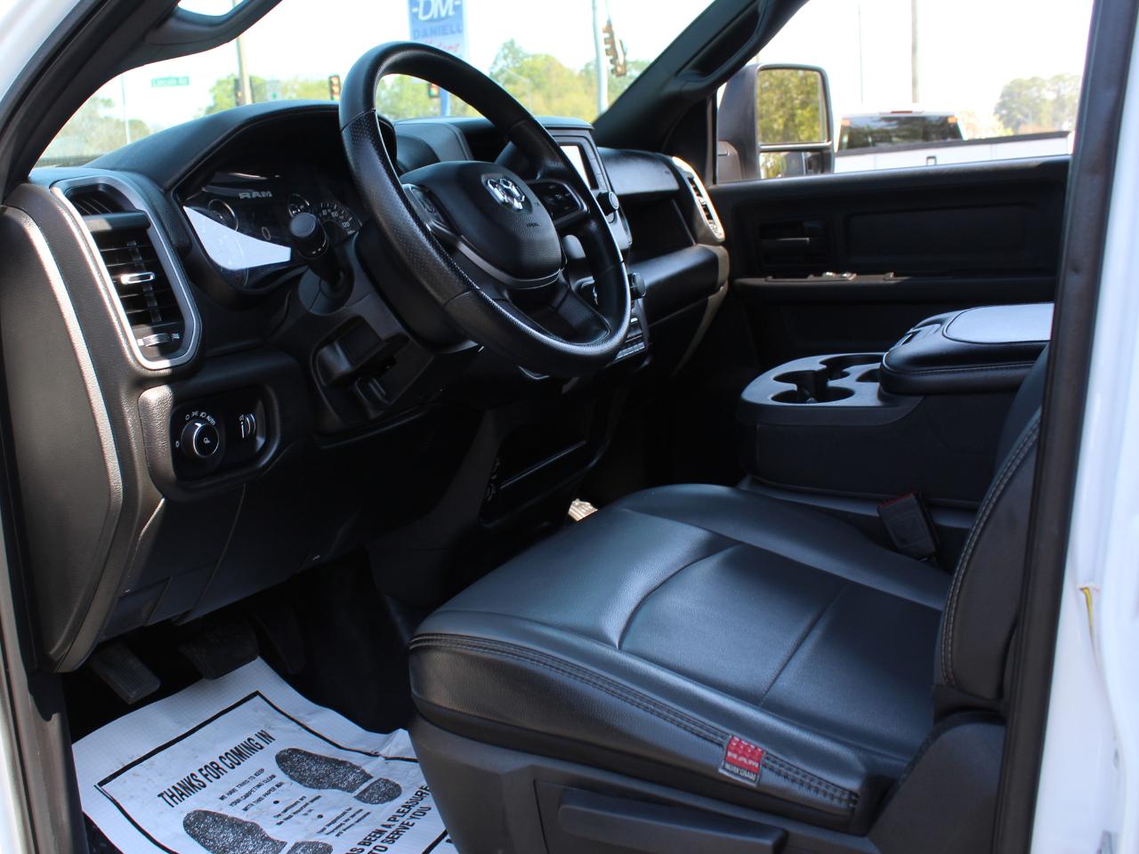 RAM 2500 Tradesman Crew Cab LWB 4WD 2024