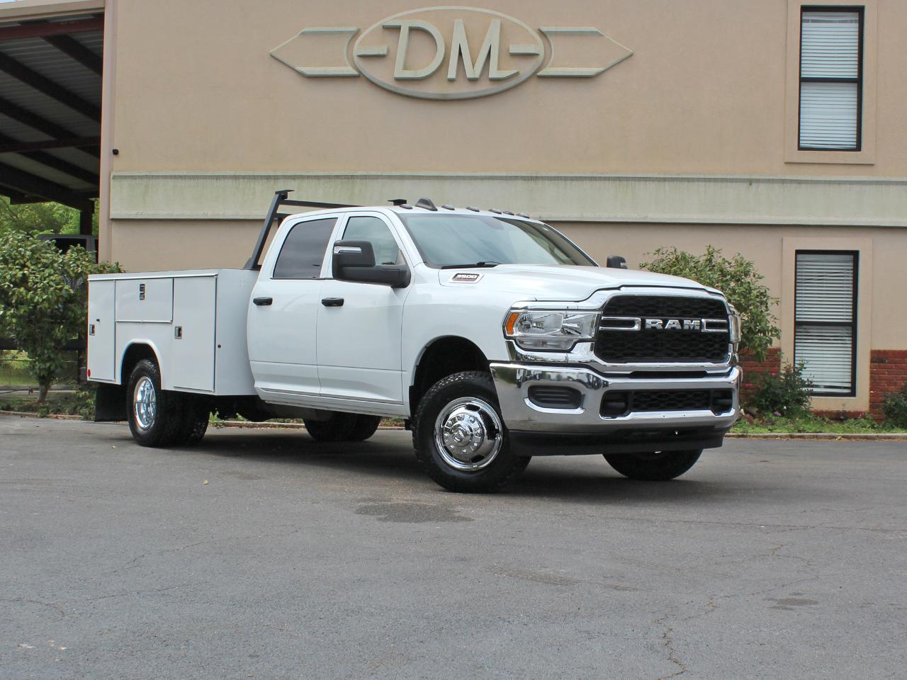 RAM 3500 Crew Cab 4WD DRW 2024