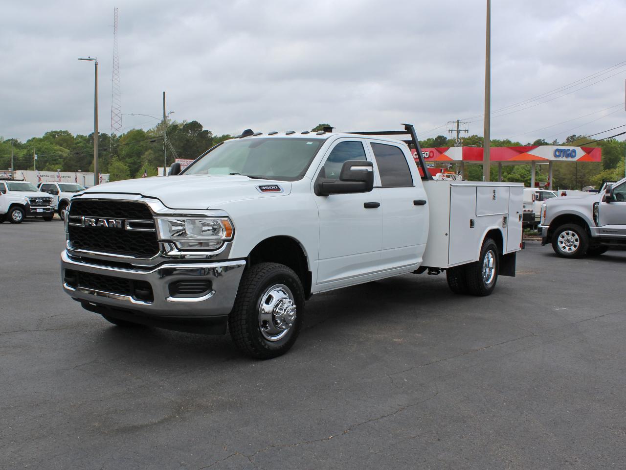 RAM 3500 Crew Cab 4WD DRW 2024