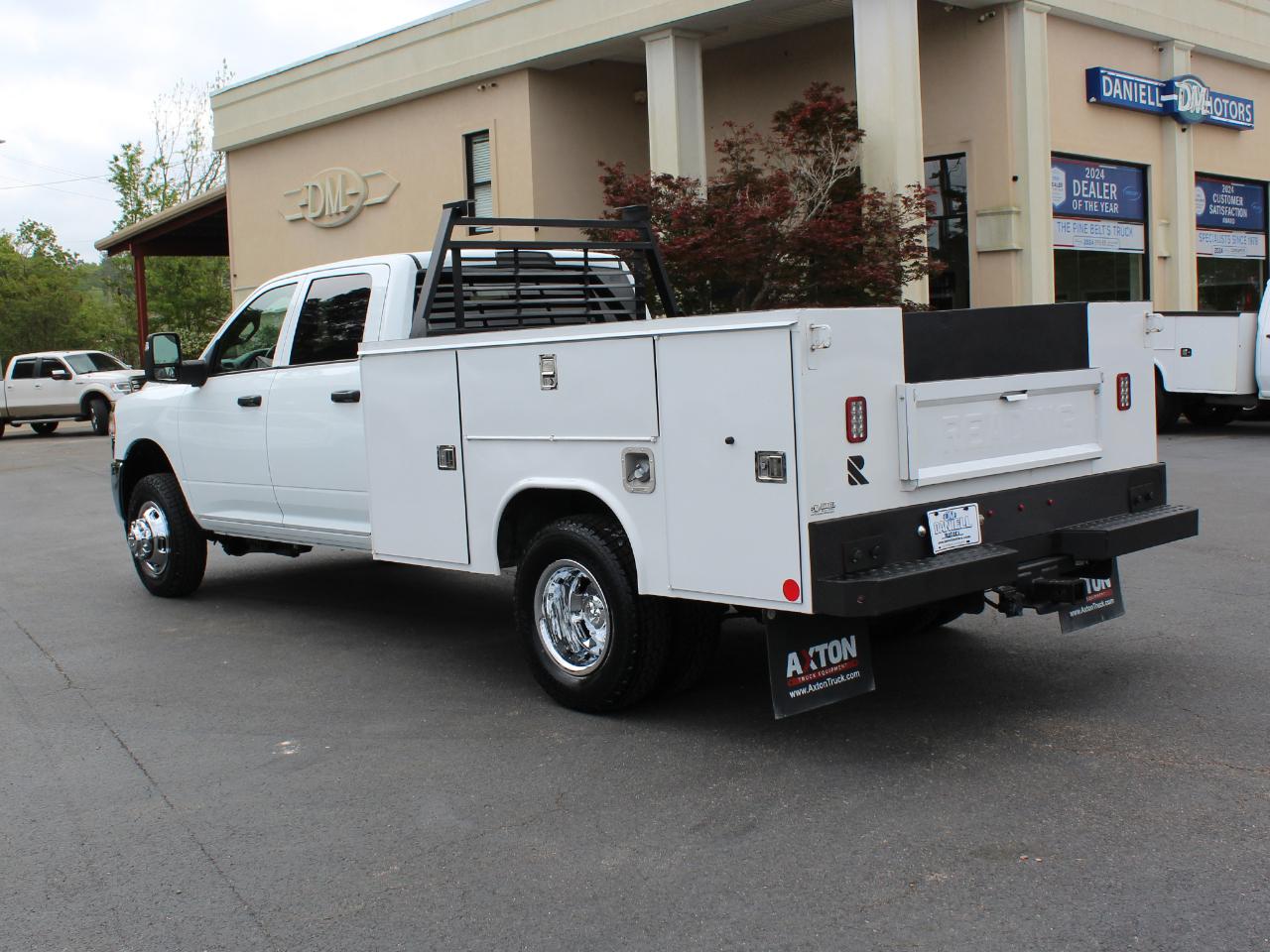 RAM 3500 Crew Cab 4WD DRW 2024