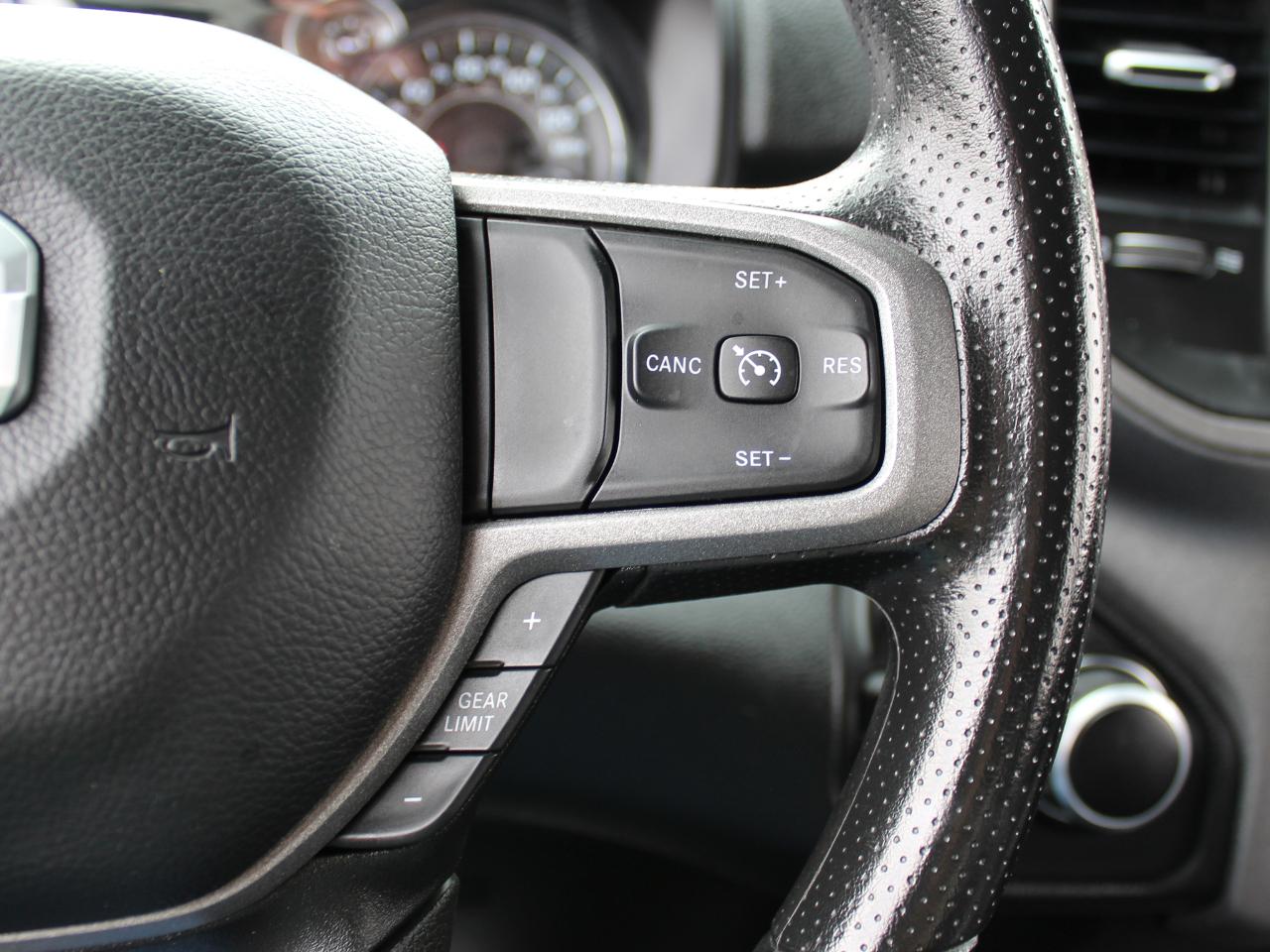 RAM 3500 Crew Cab 4WD DRW 2024