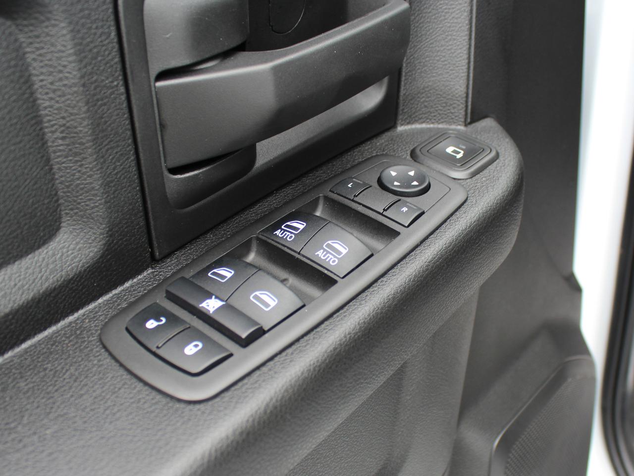 RAM 3500 Crew Cab 4WD DRW 2024