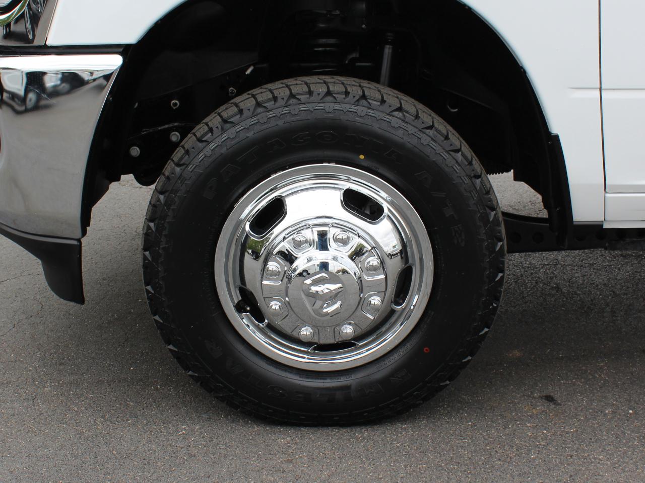 RAM 3500 Crew Cab 4WD DRW 2024