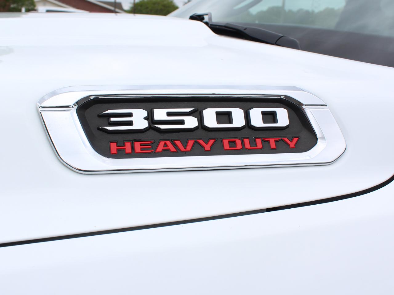 RAM 3500 Crew Cab 4WD DRW 2024