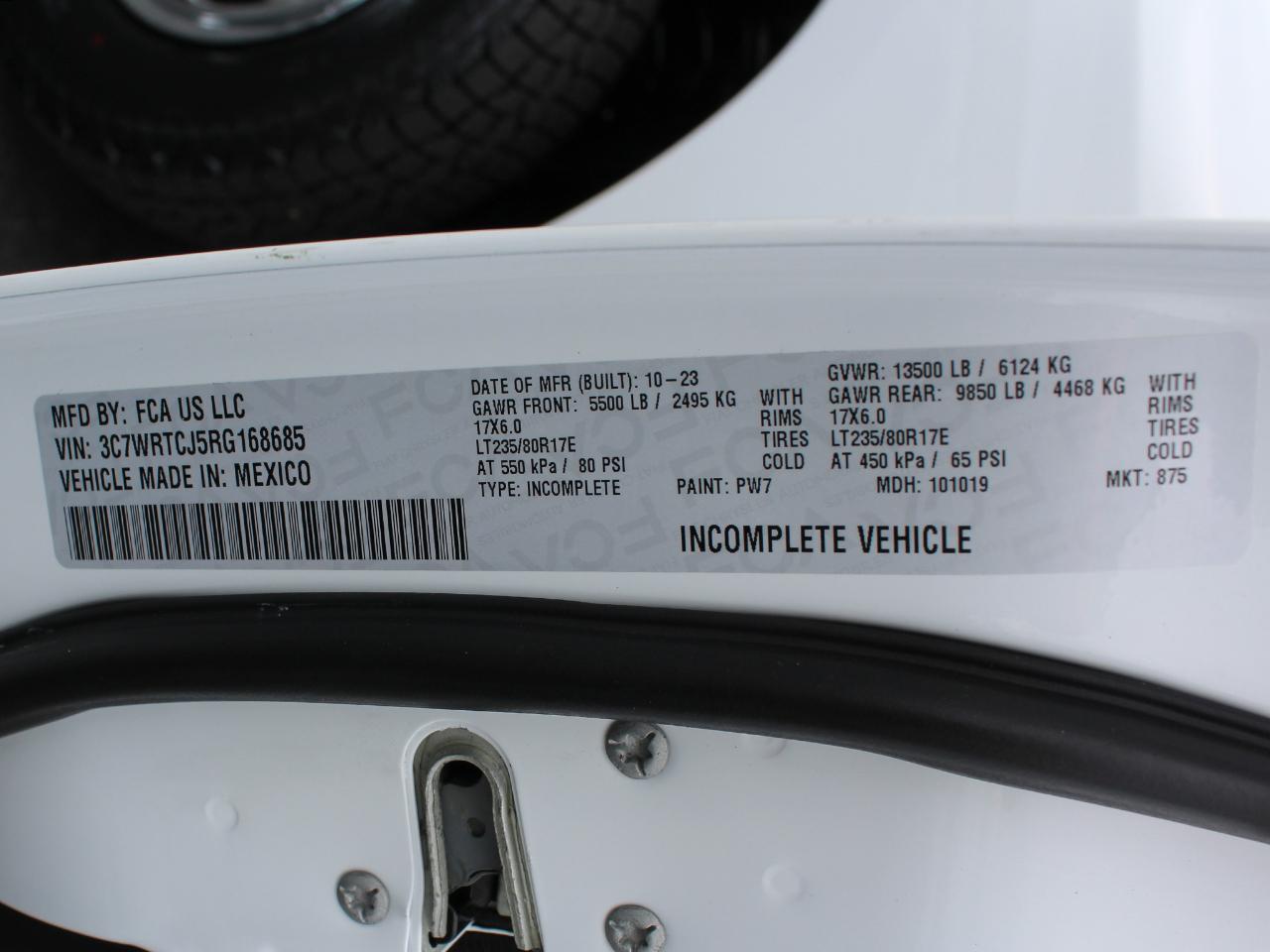 RAM 3500 Crew Cab 4WD DRW 2024