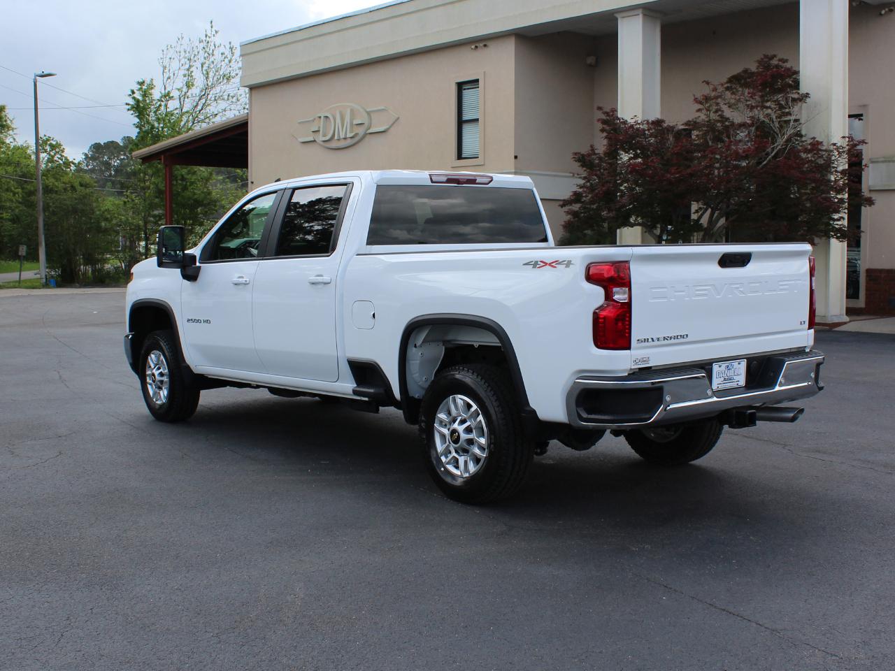 Chevrolet Silverado 2500HD LT Crew Cab Short Box 4WD 2024