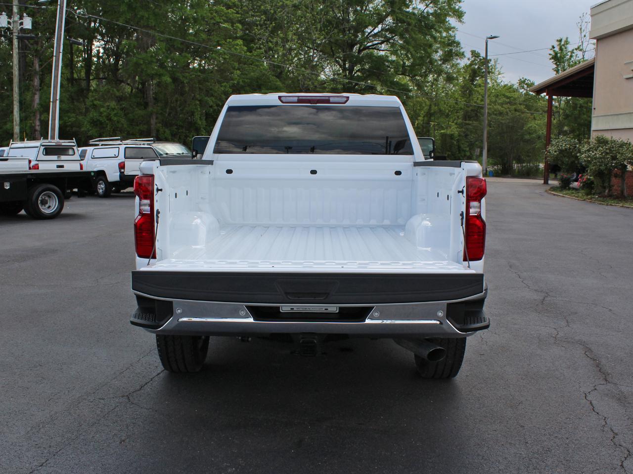 Chevrolet Silverado 2500HD LT Crew Cab Short Box 4WD 2024