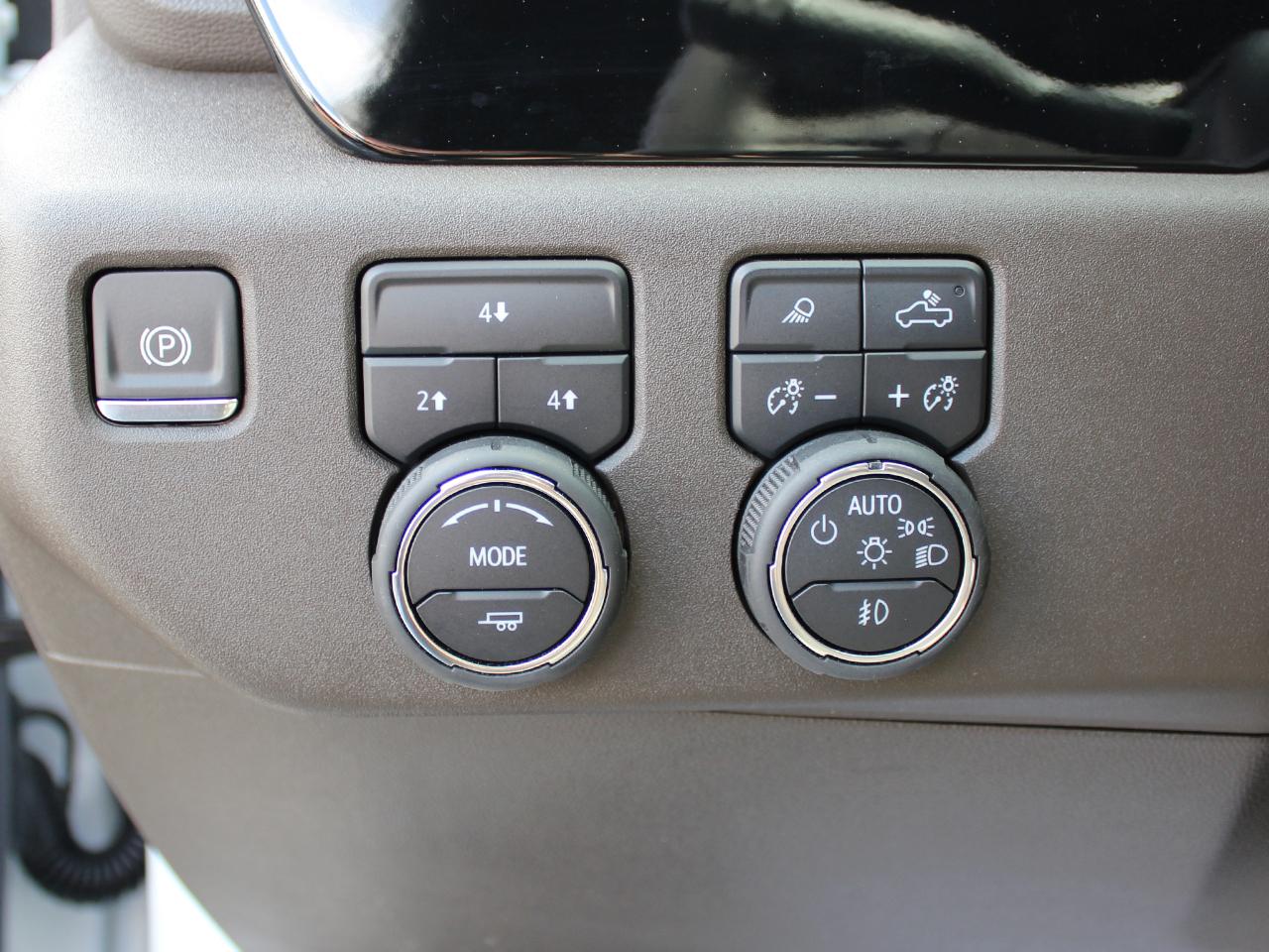 Chevrolet Silverado 2500HD LT Crew Cab Short Box 4WD 2024