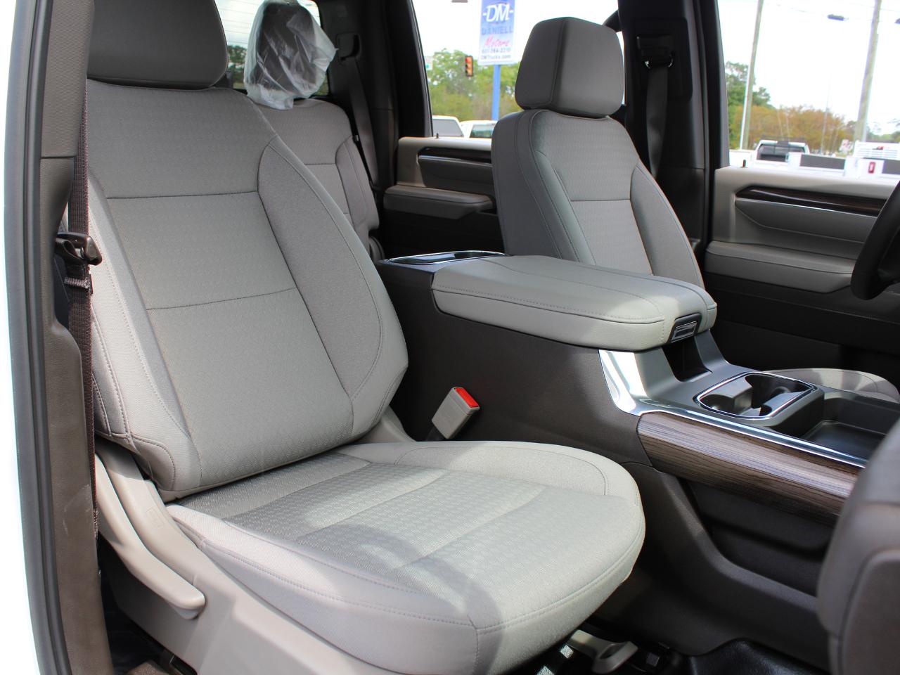 Chevrolet Silverado 2500HD LT Crew Cab Short Box 4WD 2024