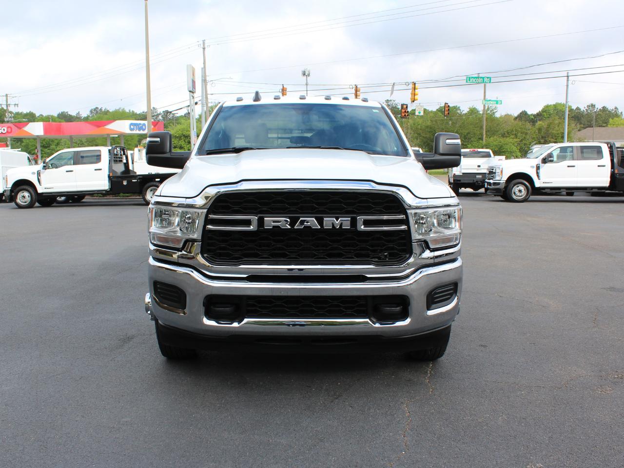 RAM 3500 Crew Cab 4WD DRW 2024