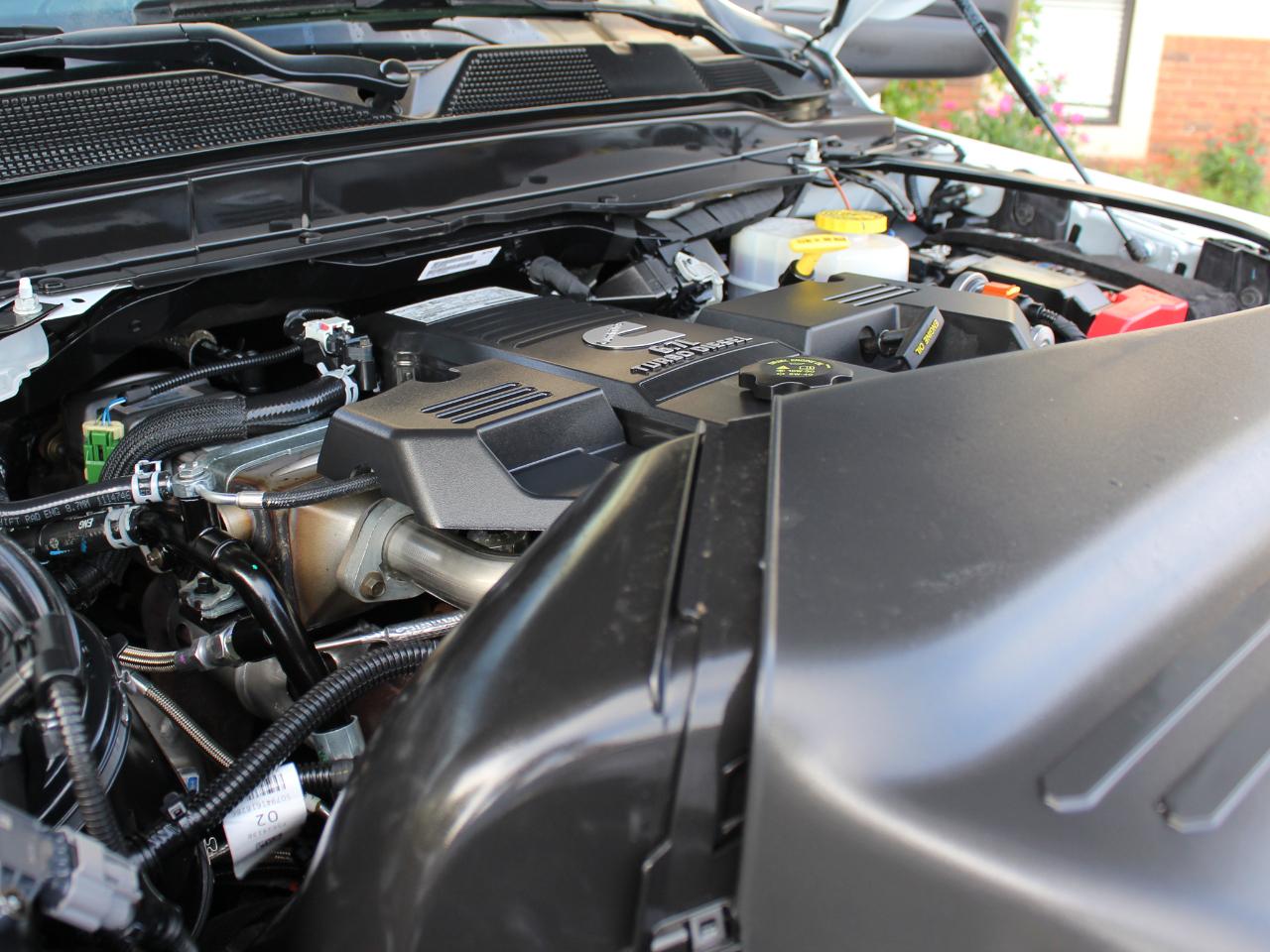 RAM 3500 Crew Cab 4WD DRW 2024