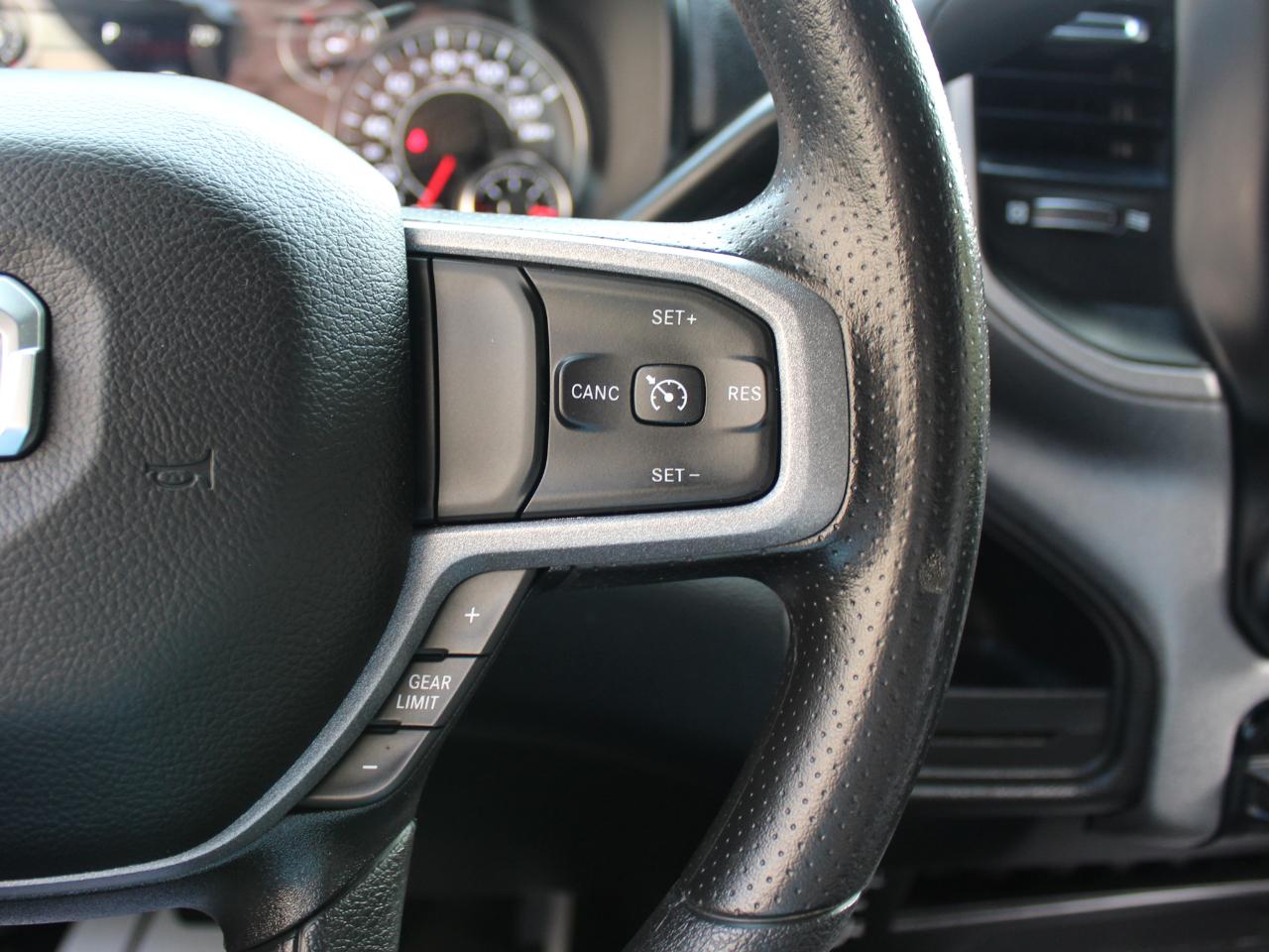 RAM 3500 Crew Cab 4WD DRW 2024