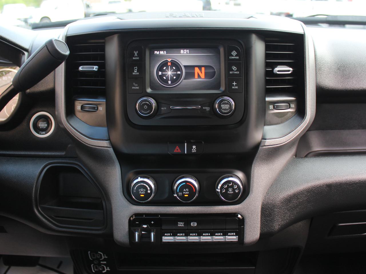 RAM 3500 Crew Cab 4WD DRW 2024