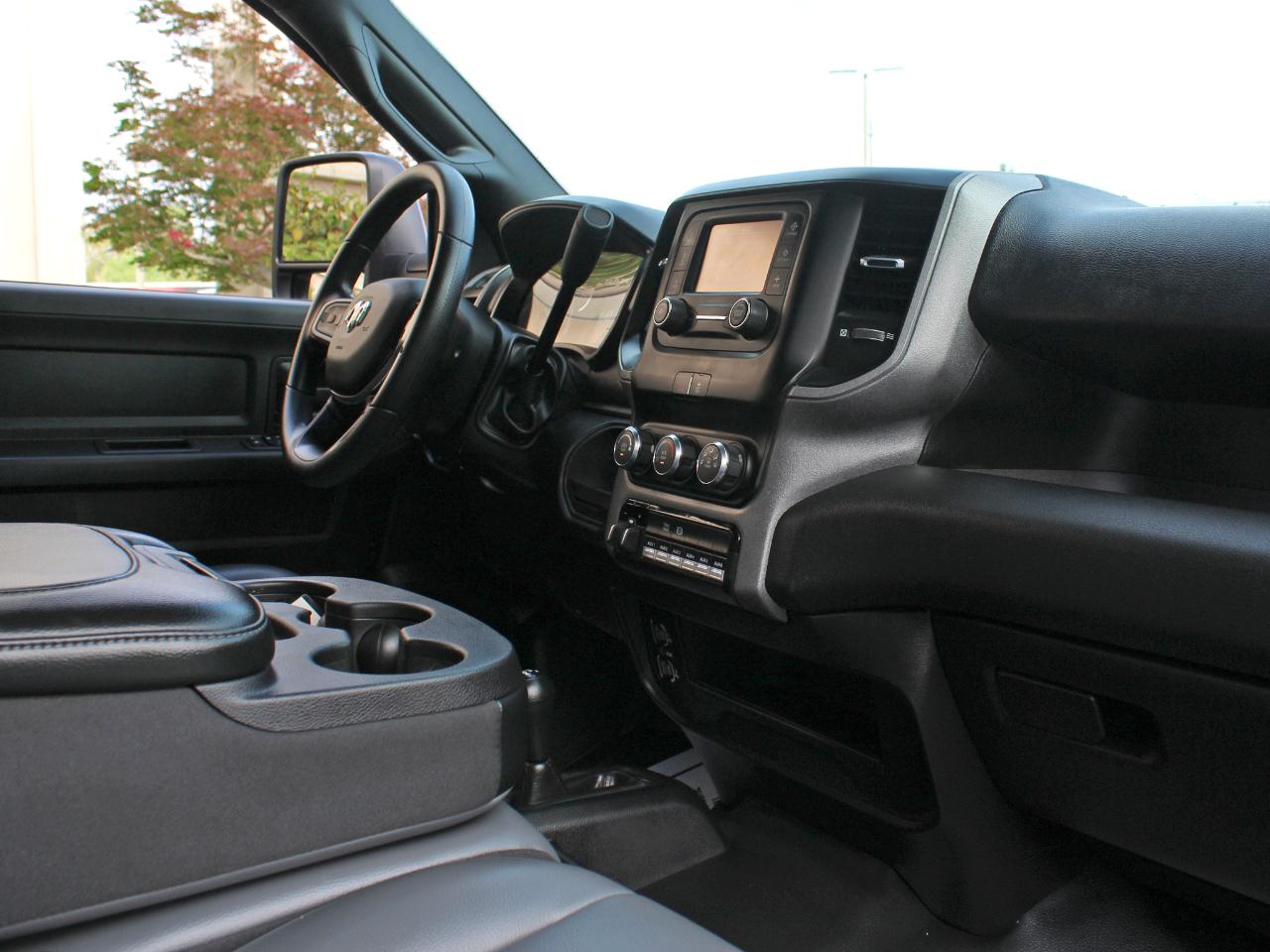 RAM 3500 Crew Cab 4WD DRW 2024