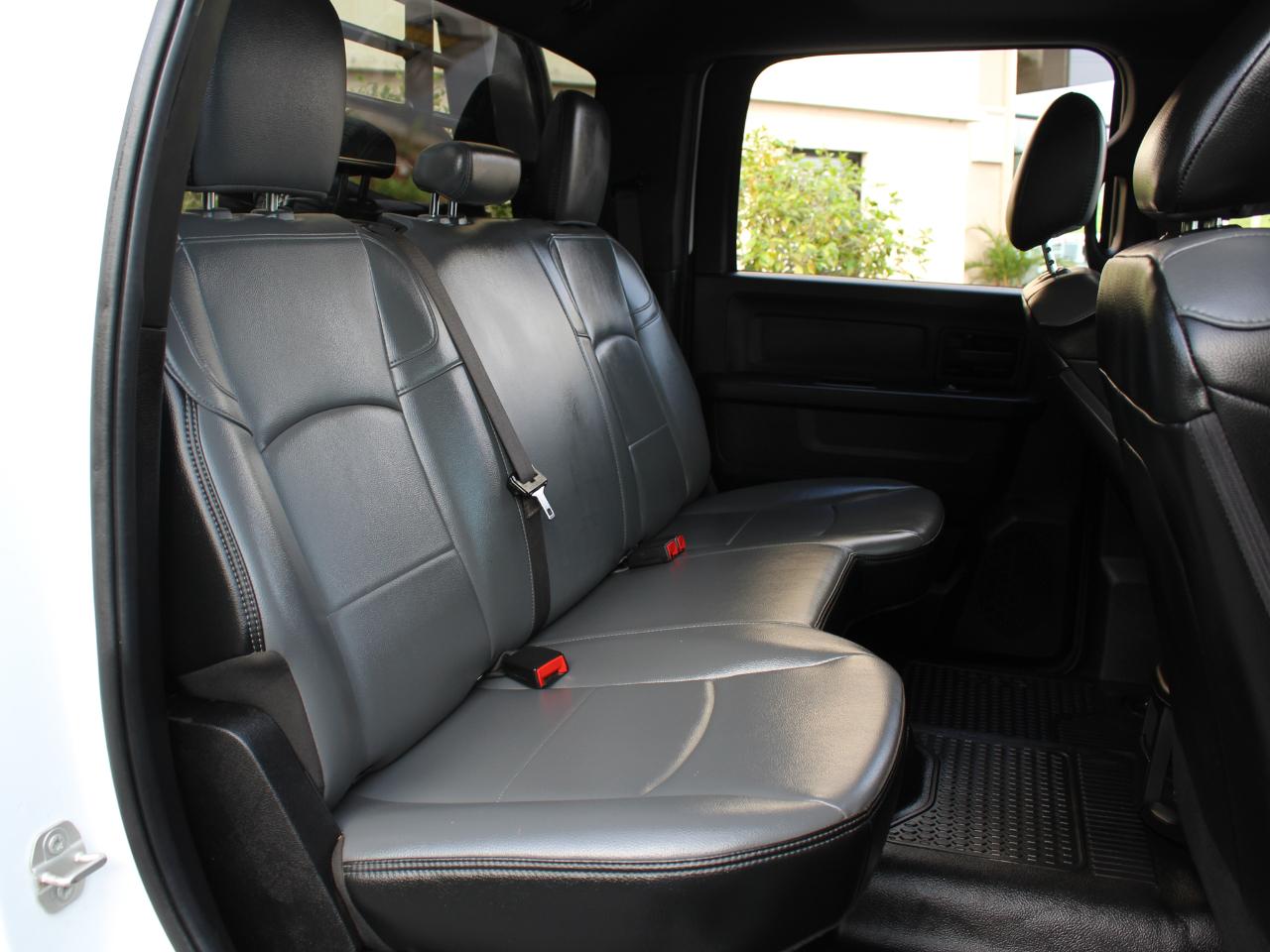 RAM 3500 Crew Cab 4WD DRW 2024