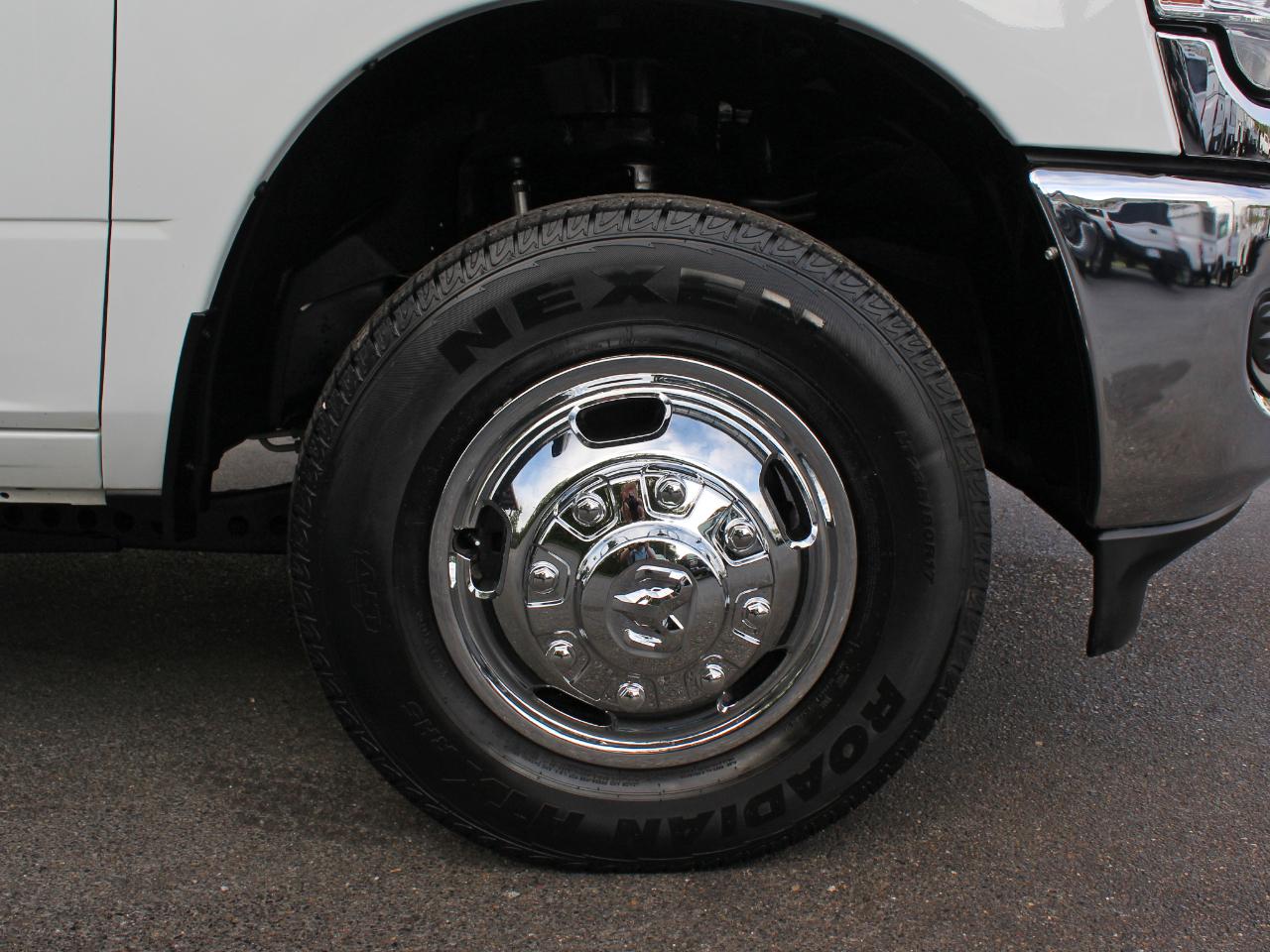 RAM 3500 Crew Cab 4WD DRW 2024