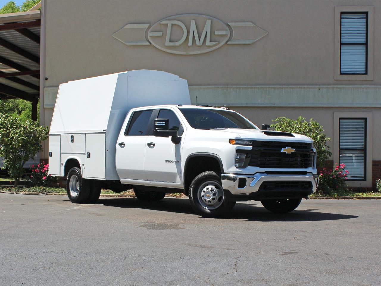 Chevrolet Silverado 3500HD Work Truck Crew Cab Long Box 4WD 2024