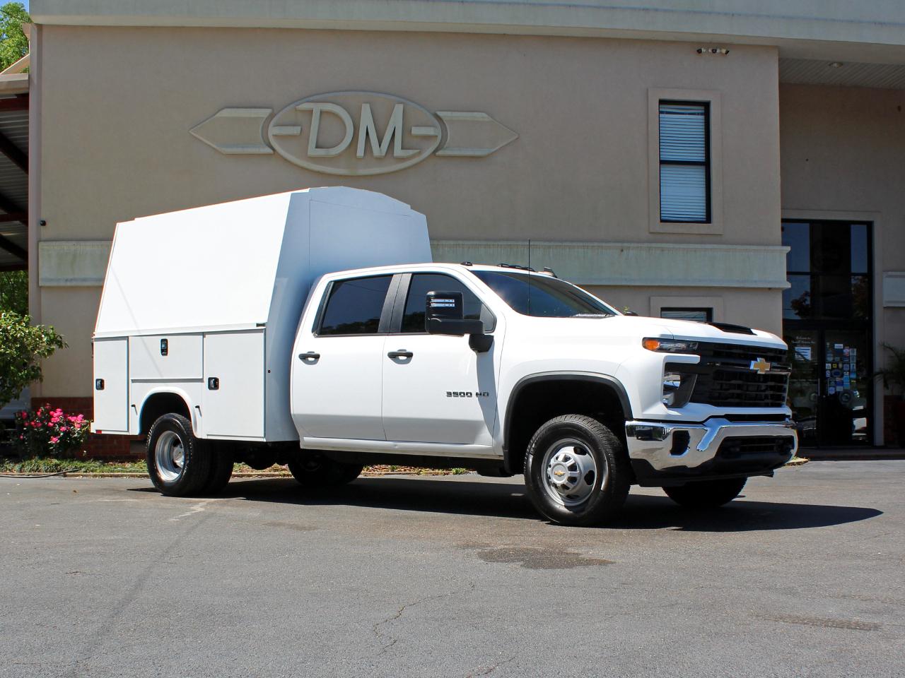 Chevrolet Silverado 3500HD Work Truck Crew Cab Long Box 4WD 2024