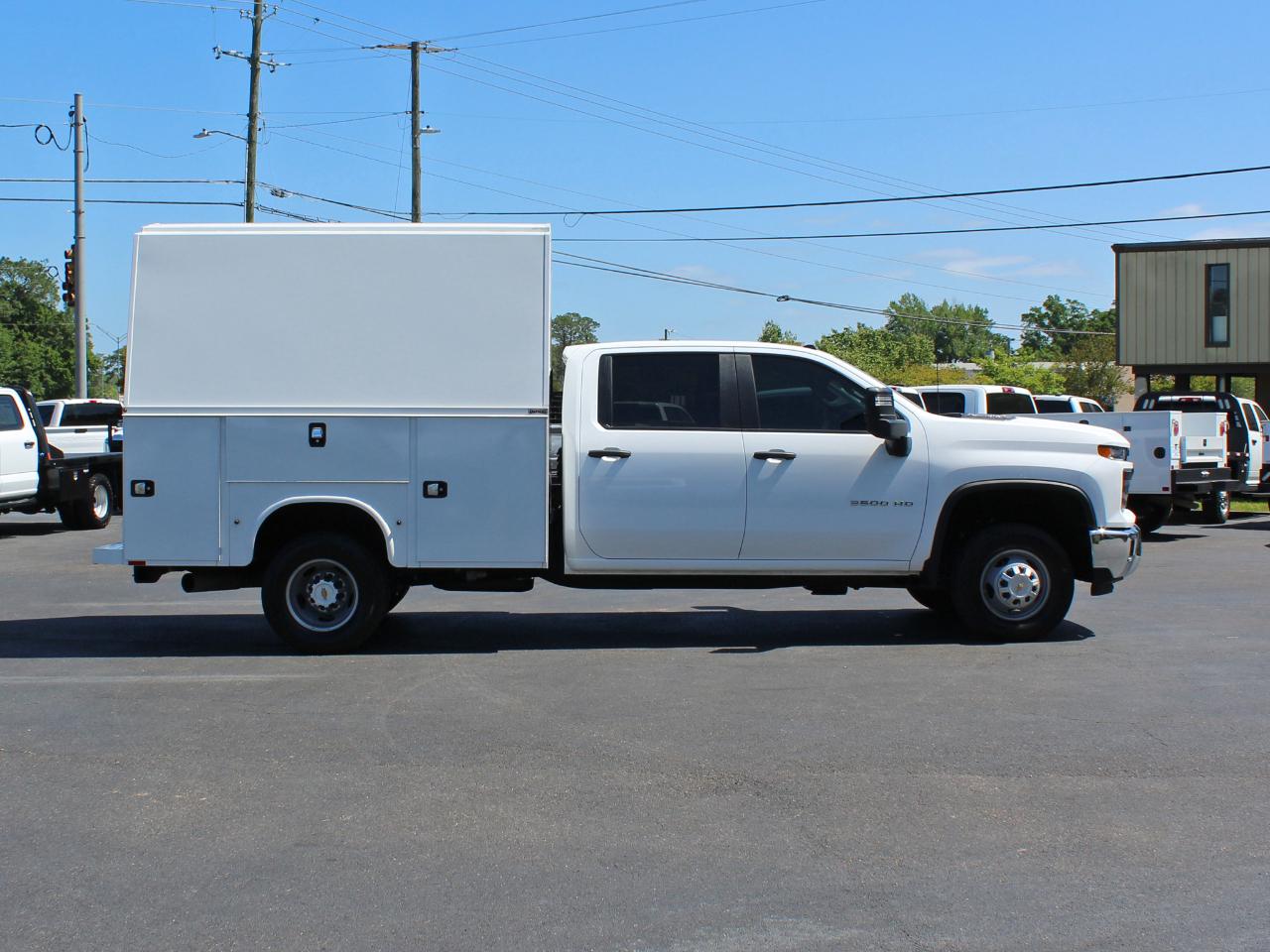 Chevrolet Silverado 3500HD Work Truck Crew Cab Long Box 4WD 2024