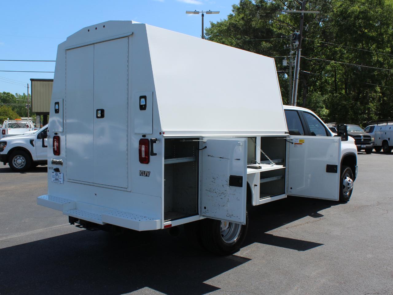 Chevrolet Silverado 3500HD Work Truck Crew Cab Long Box 4WD 2024