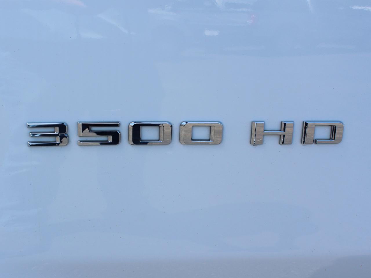 Chevrolet Silverado 3500HD Work Truck Crew Cab Long Box 4WD 2024