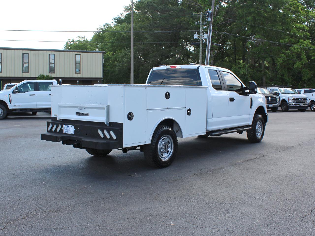 Ford F-250 SD XL SuperCab Long Bed 4WD 2022