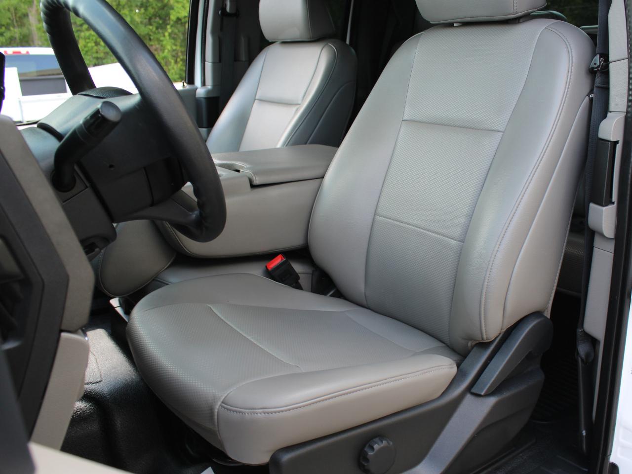 Ford F-250 SD XL SuperCab Long Bed 4WD 2022