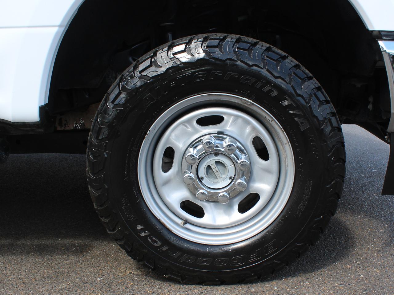 Ford F-250 SD XL SuperCab Long Bed 4WD 2022