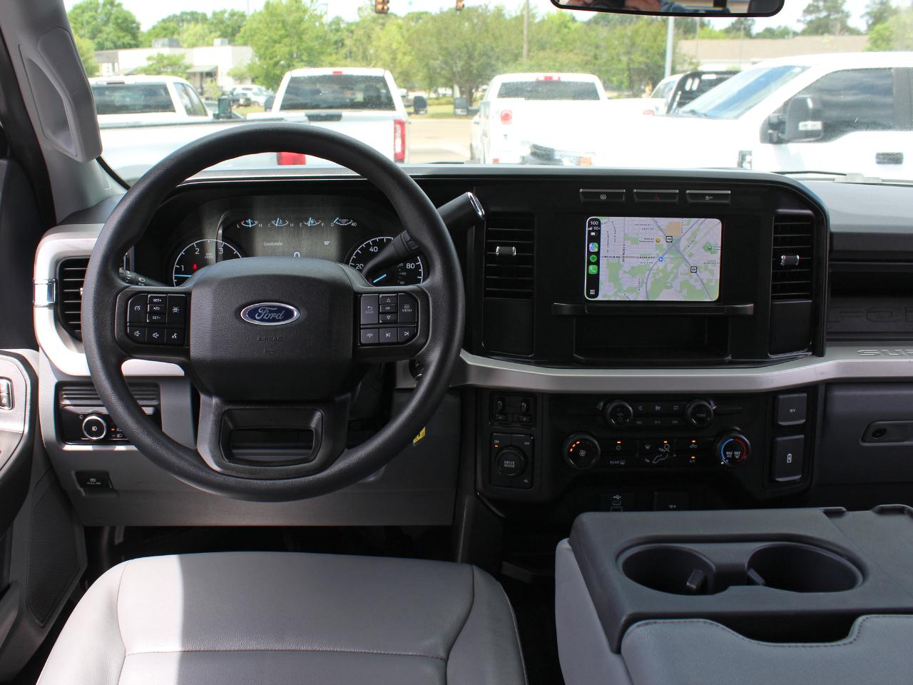 Ford F-350 SD XL Crew Cab Long Bed DRW 4WD 2024