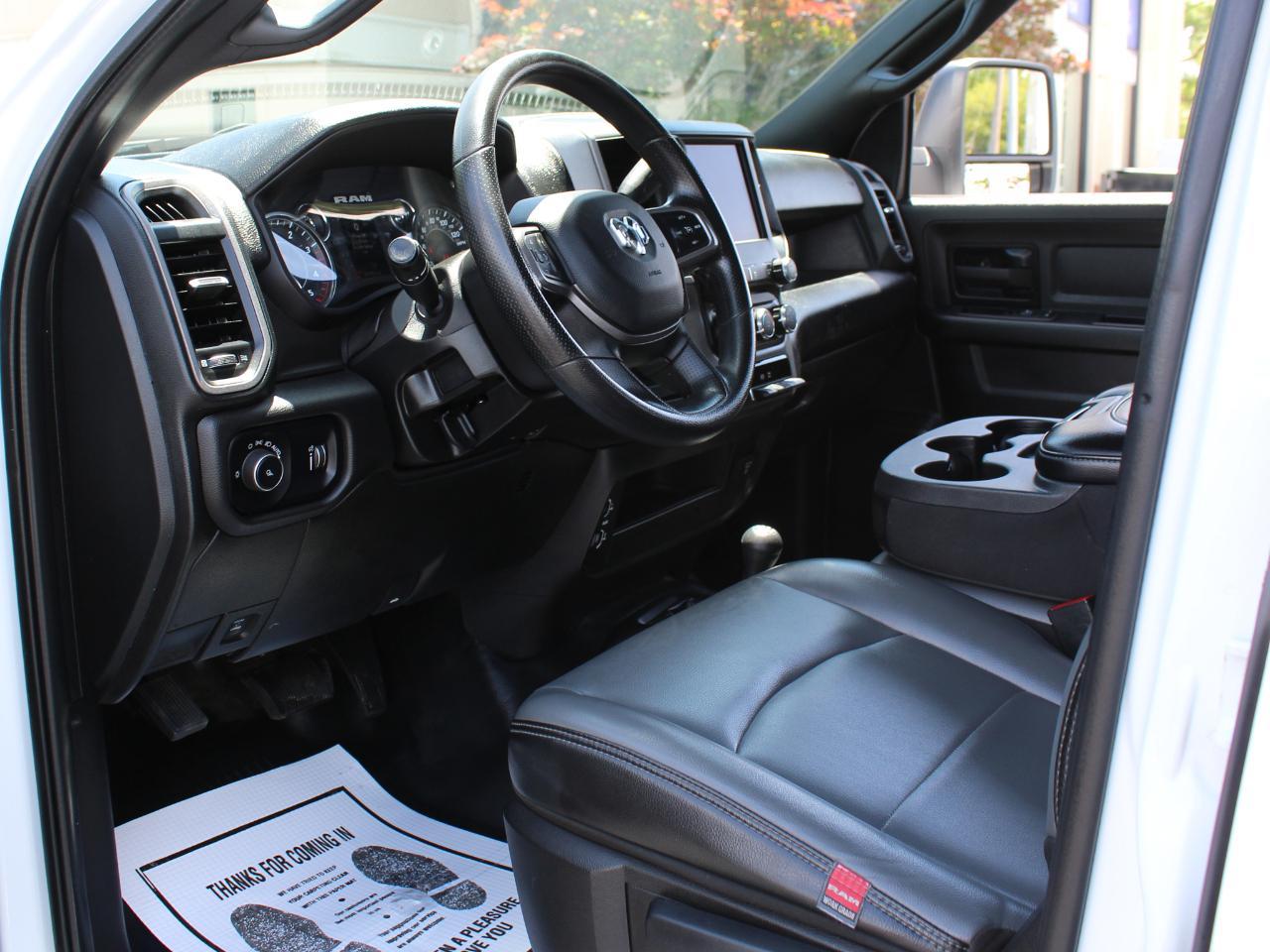 RAM 2500 Tradesman Crew Cab LWB 4WD 2024