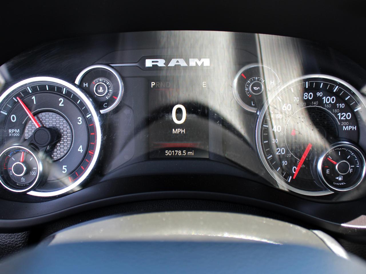 RAM 2500 Tradesman Crew Cab LWB 4WD 2024