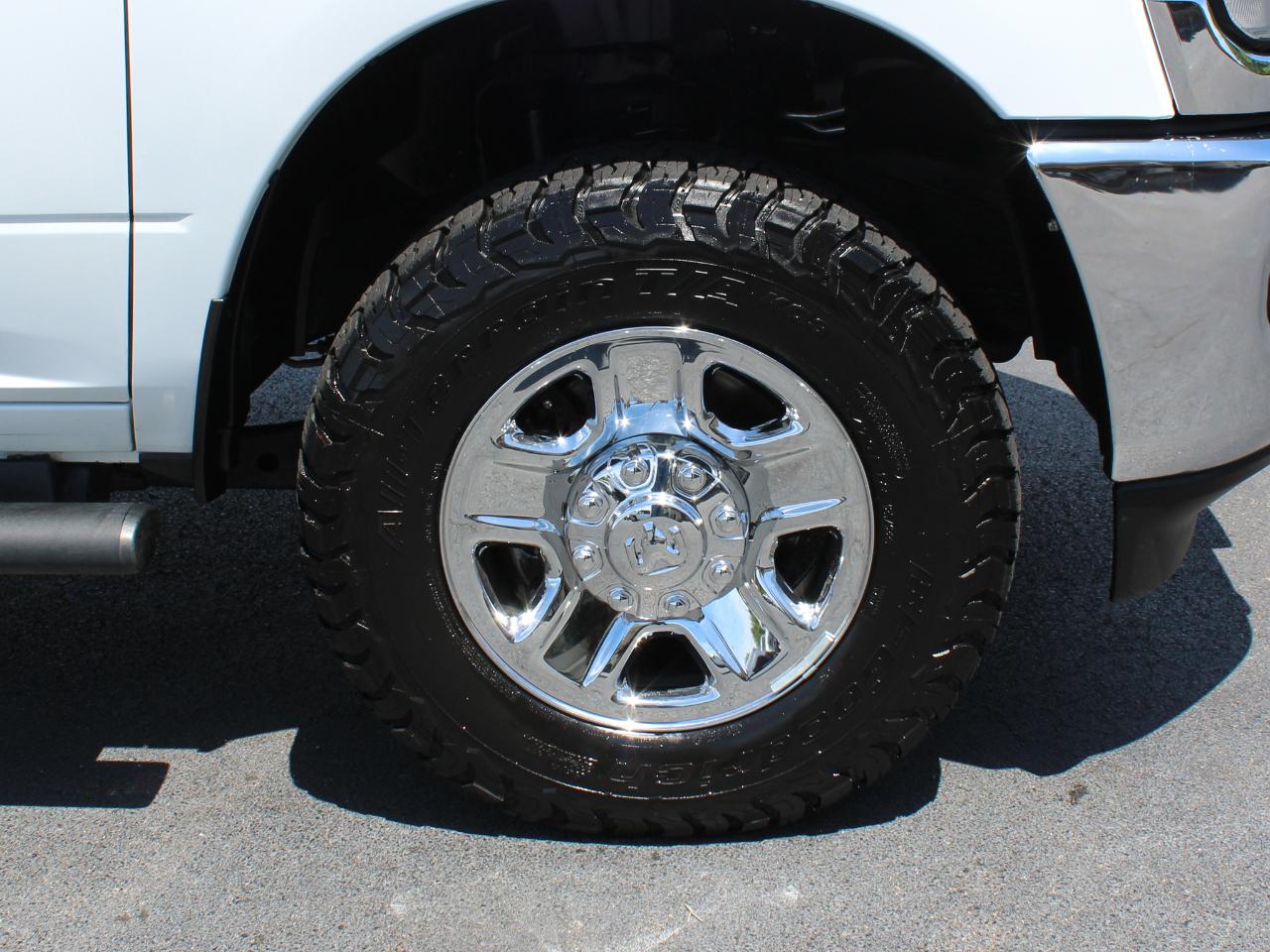 RAM 2500 Tradesman Crew Cab LWB 4WD 2024