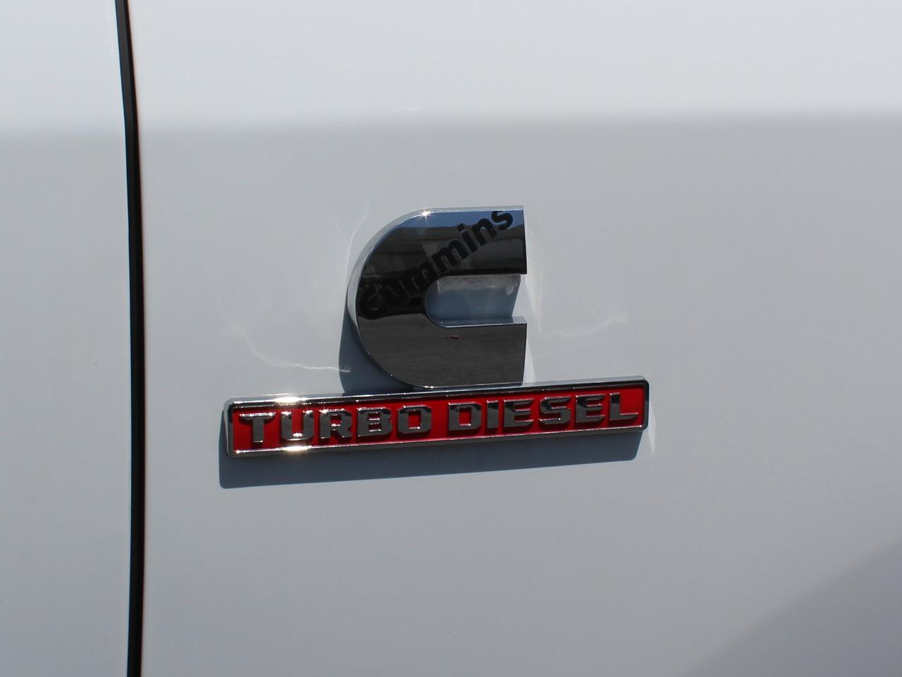 RAM 2500 Tradesman Crew Cab LWB 4WD 2024
