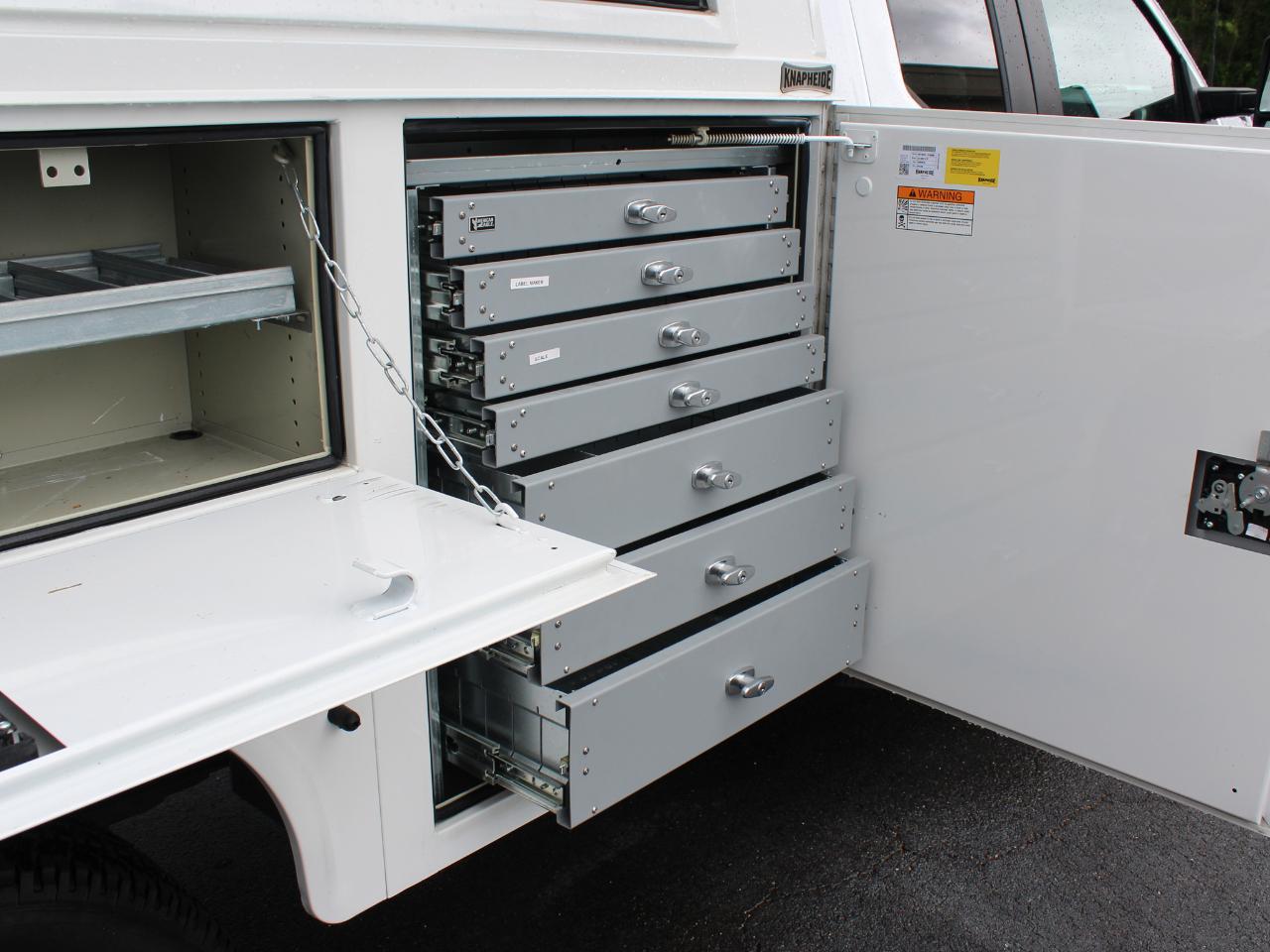 Ford F-350 SD XL SuperCab Long Bed 4WD 2023